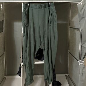 Green Old Navy Stretch Tech Joggers